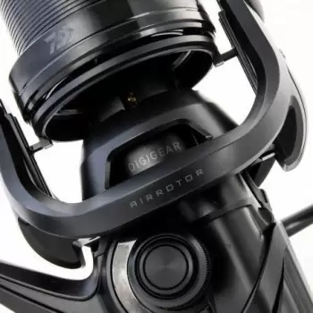 DAIWA EMBLEM 35SCW 5000LD QD